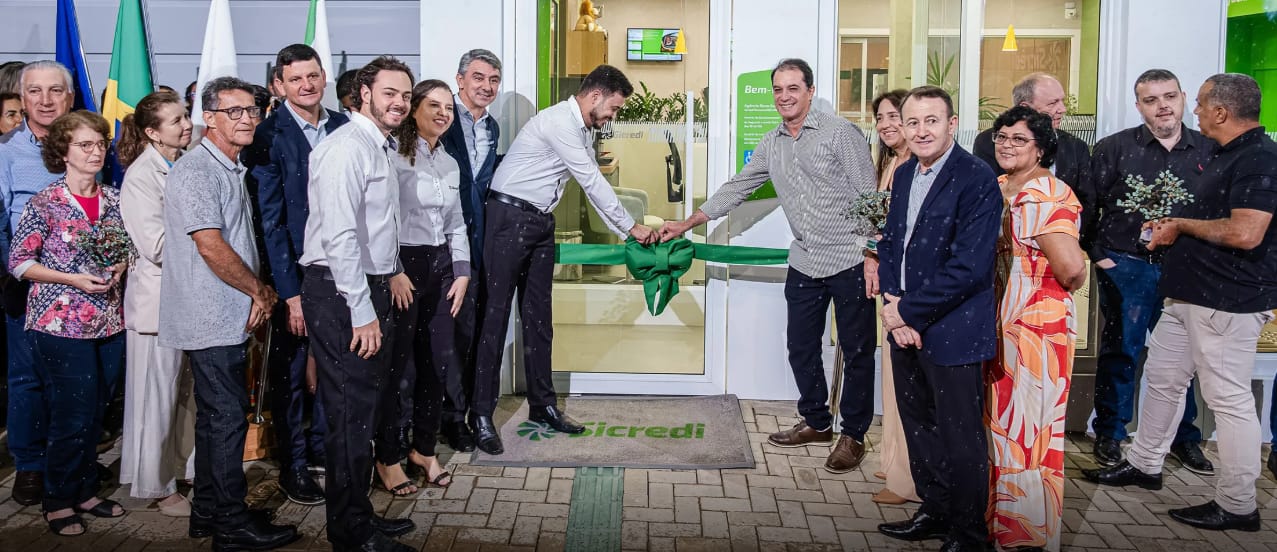 Sicredi amplia presença na Zona da Mata Mineira com inauguração de agências em Dona Euzébia e Divinésia
